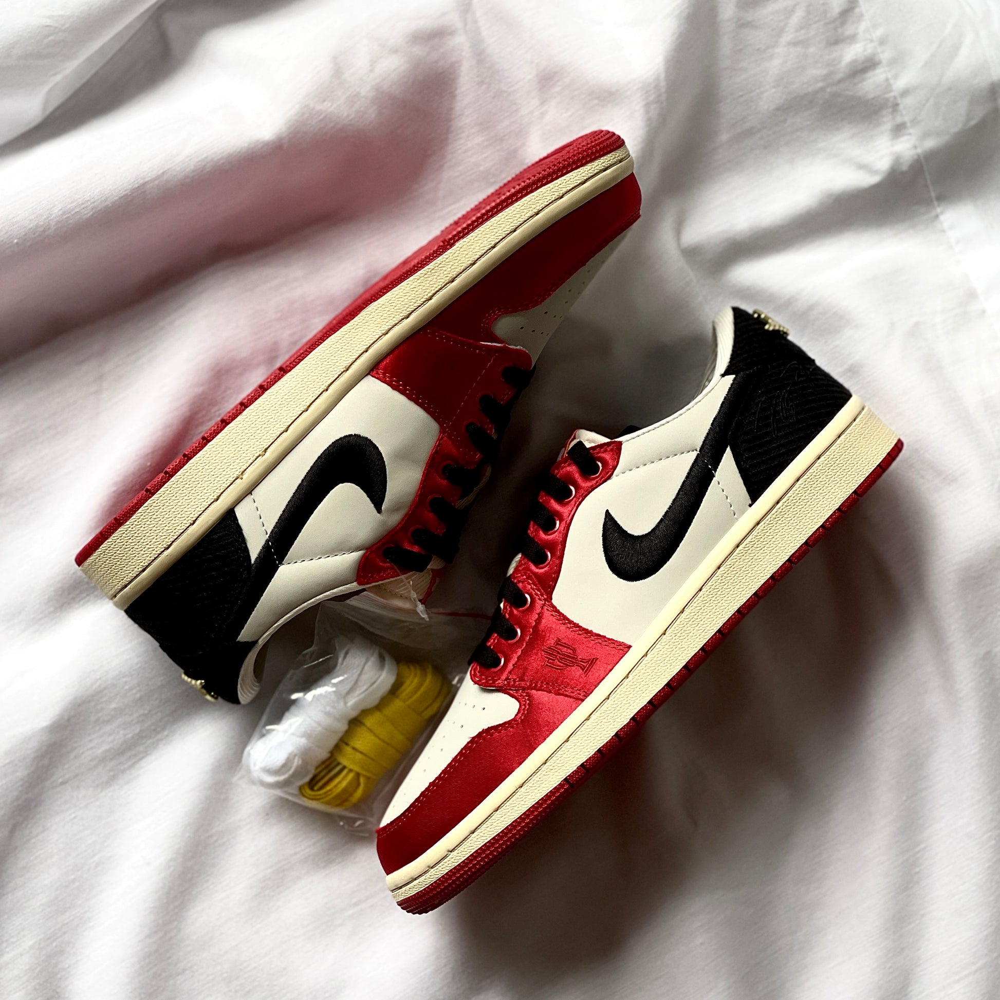 Trophy Room x Air Jordan 1 Low OG Rookie Card Away side view