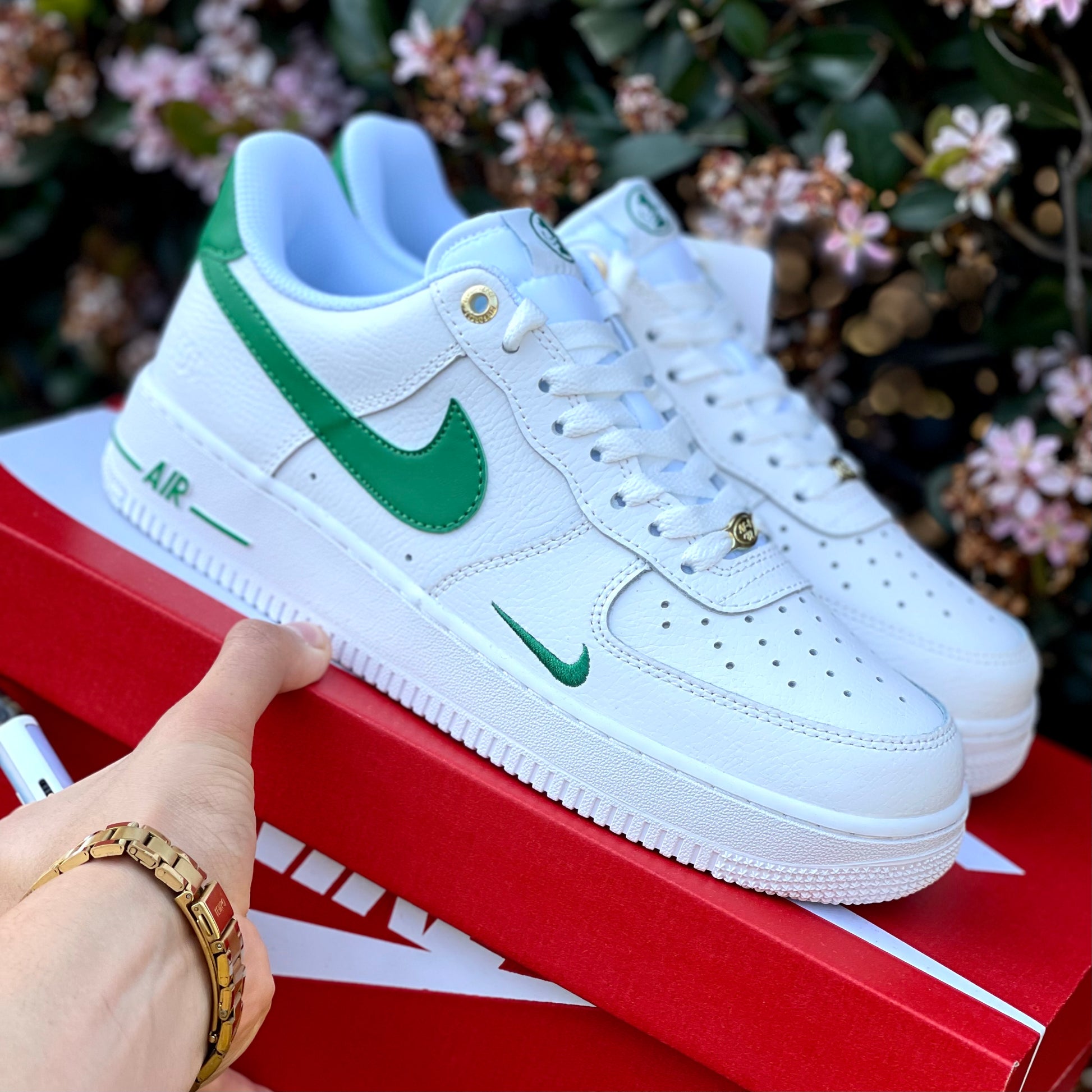 Air Force 1 Low '07 LV8 40th Anniversary - 'Malachite White' - The Treasury By Tahzir | Online  - 1