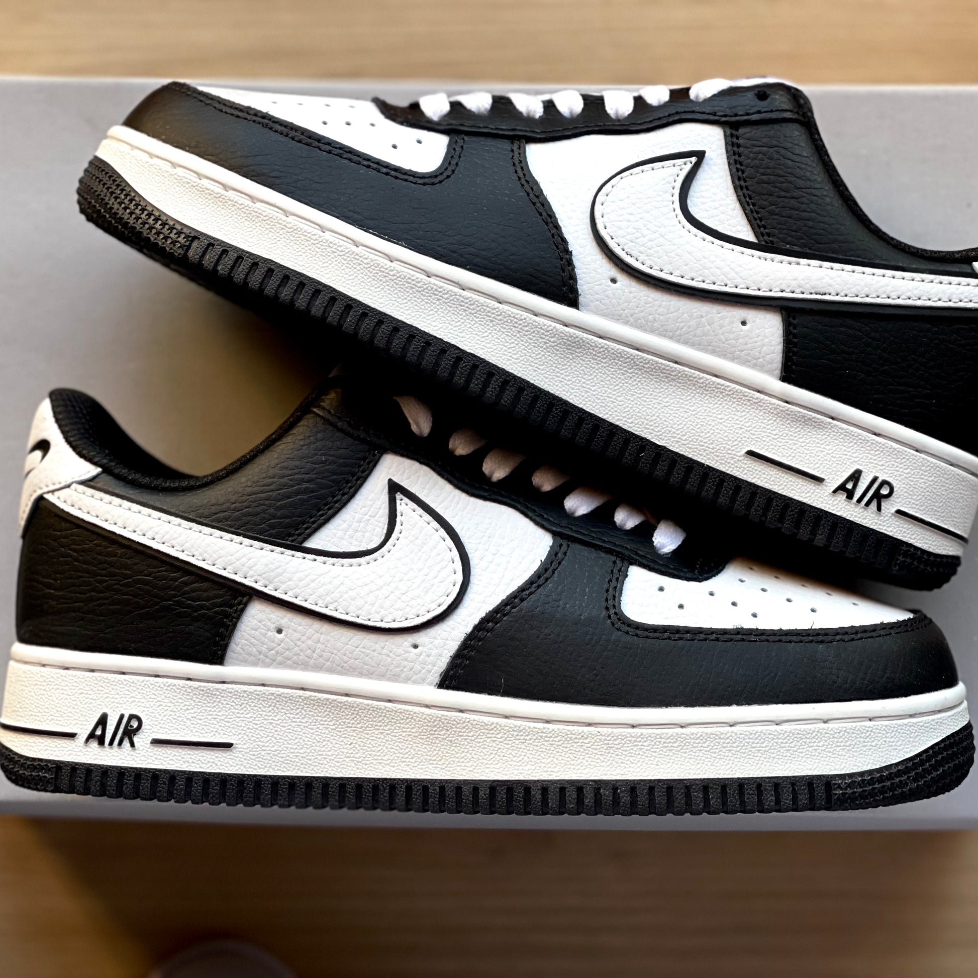Air Force 1 '07 LV8 - 'Panda' - The Treasury By Tahzir | Online  - 1