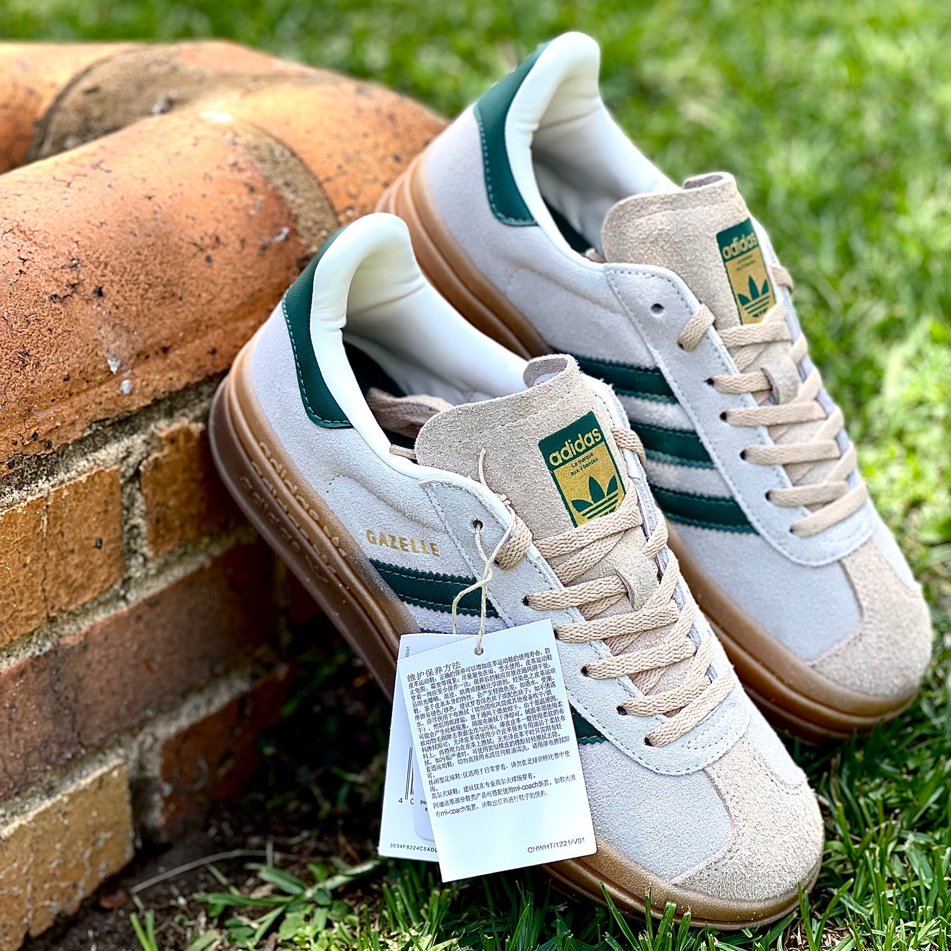 Wmns Gazelle Bold - 'Cream Collegiate Green' - The Treasury By Tahzir | Online  - 4