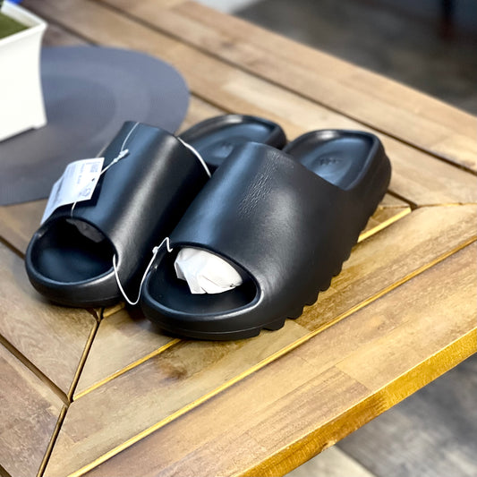 Yeezy Slide - 'Onyx' - The Treasury By Tahzir | Online  - 1